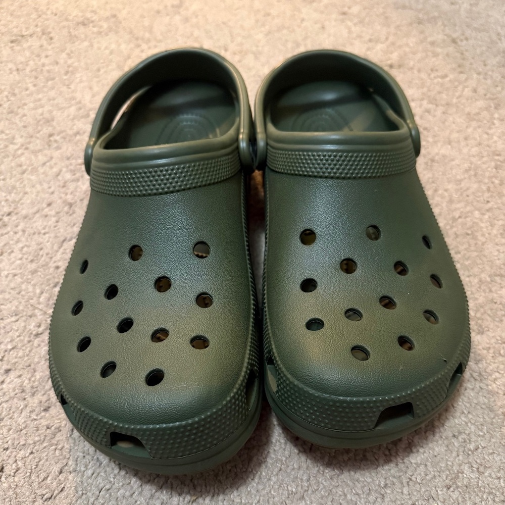 CROCS Moss